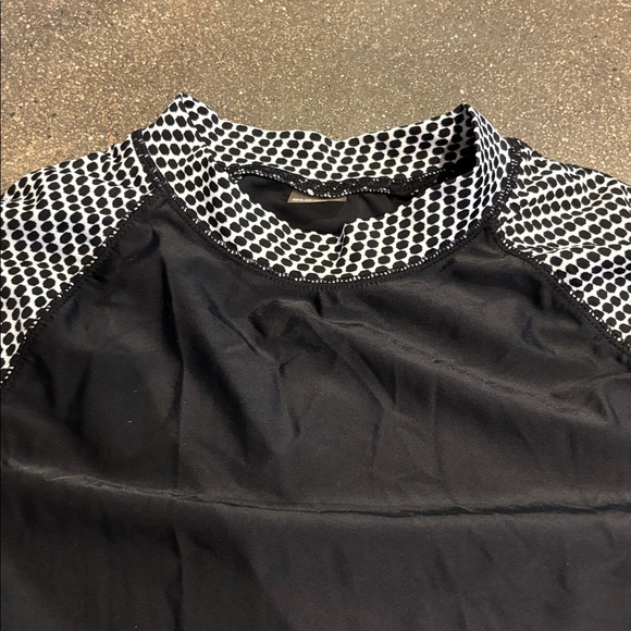 Old Navy Rash Guard - Picture 3 of 8